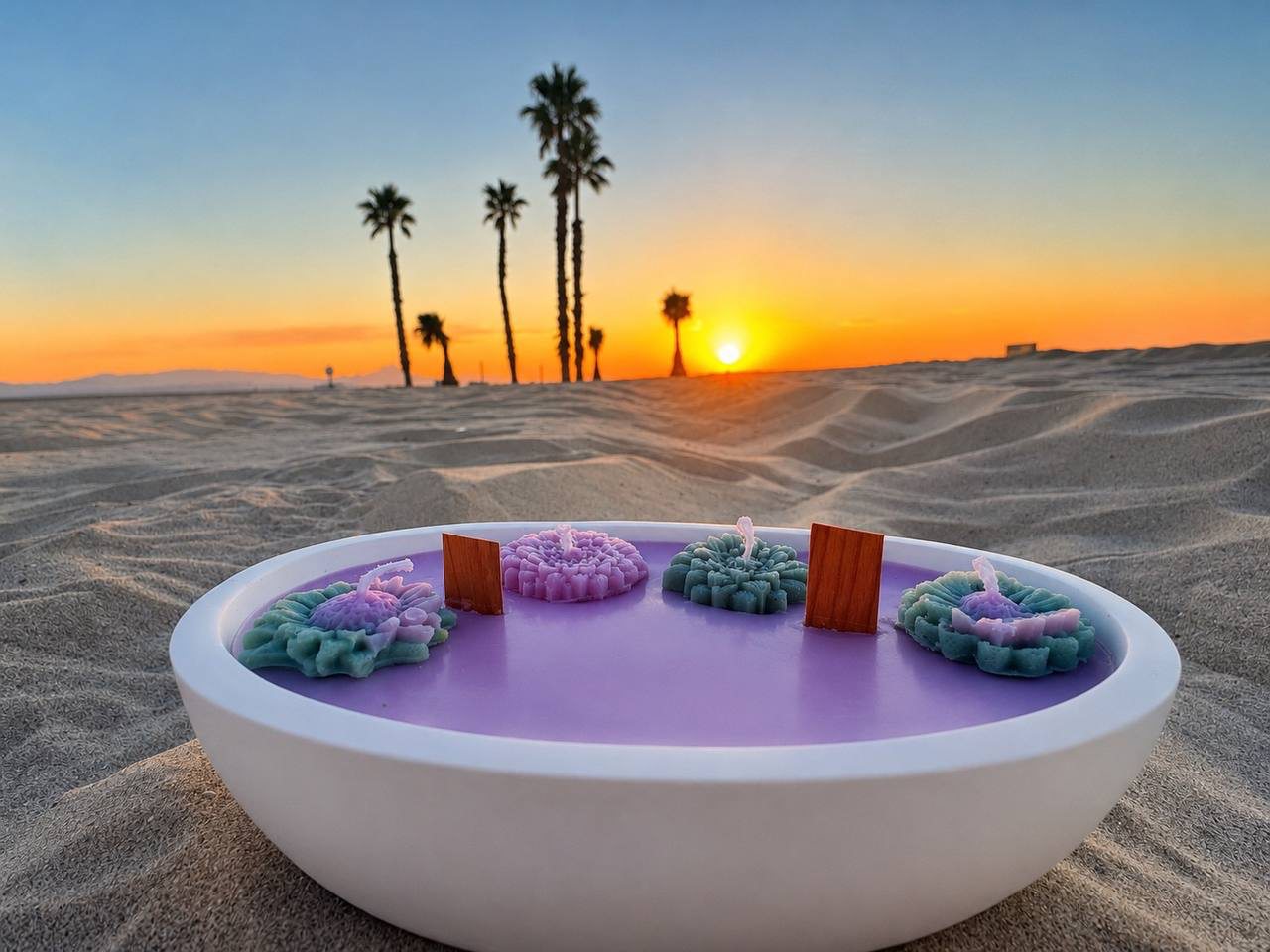 Velas flotantes artesanales en un cuenco